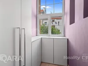 Pronájem bytu 2+1, Praha - Žižkov, Roháčova, 75 m2
