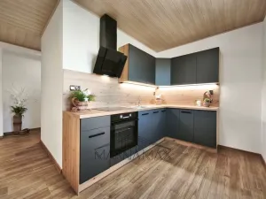Pronájem bytu 3+1, Klášterec nad Ohří - Miřetice u Klášterce nad Ohří, Pod Stadionem, 64 m2