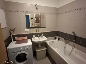 Pronájem bytu 2+kk, Pardubice, Milheimova, 48 m2