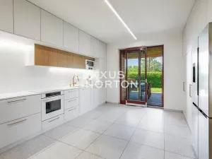 Prodej rodinného domu, Zvole, Hlavní, 378 m2