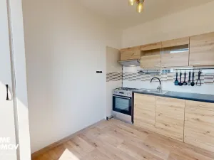 Pronájem bytu 2+1, Zlín, Slezská, 48 m2