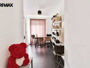 Prodej rodinného domu, Postupice, náměstí Sv. Čecha, 126 m2