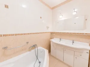 Prodej bytu 3+1, Olomouc - Hodolany, Jungmannova, 72 m2