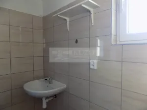 Pronájem bytu 2+1, Příbram, Nádražní, 65 m2