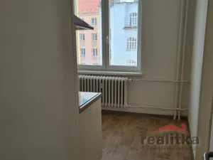 Pronájem bytu 2+1, Opava - Město, Pekařská, 56 m2