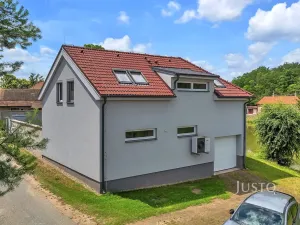 Prodej bytu 4+kk, Býkev, 128 m2
