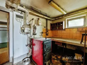 Prodej obchodního prostoru, Tábor, Jihlavská, 330 m2