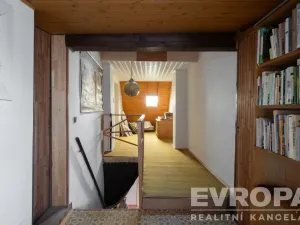 Prodej rodinného domu, Vrchlabí, U lázní, 200 m2