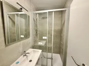 Pronájem bytu 1+kk, Praha - Nové Město, Kateřinská, 28 m2