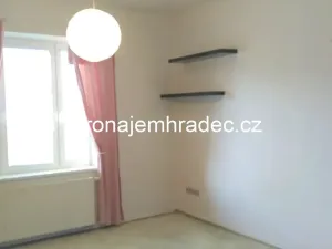 Pronájem bytu 2+kk, Hradec Králové, Mánesova, 48 m2