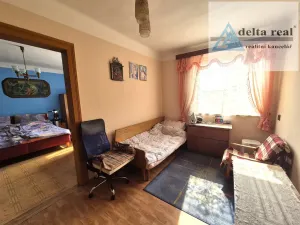 Prodej bytu 3+1, Hanušovice, Hlavní, 83 m2