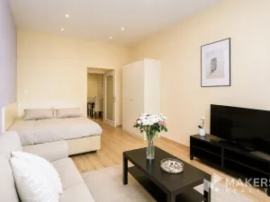 Pronájem bytu 1+1, Praha - Vinohrady, Máchova, 40 m2