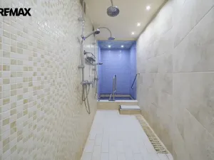 Prodej obchodního prostoru, Karlovy Vary, Jugoslávská, 410 m2
