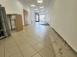 Pronájem obchodního prostoru, Hlučín, Mírové náměstí, 127 m2