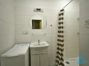 Pronájem bytu 2+1, Nová Paka, U Studénky, 53 m2