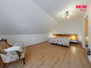Prodej rodinného domu, Karlovy Vary - Dvory, V Lučinách, 330 m2