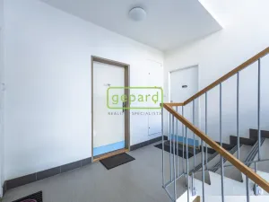 Prodej bytu 2+1, Roztoky, Masarykova, 54 m2