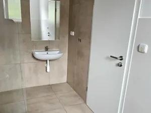 Pronájem rodinného domu, Veverské Knínice, 180 m2
