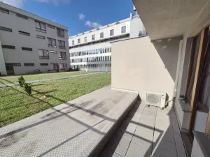 Pronájem bytu 2+kk, Praha - Karlín, Křižíkova, 54 m2