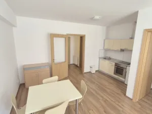 Pronájem bytu 2+kk, Praha - Karlín, Křižíkova, 54 m2