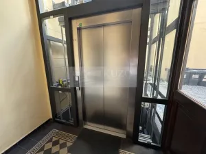 Pronájem bytu 2+kk, Praha - Nové Město, Senovážné náměstí, 83 m2