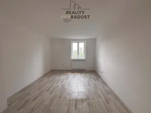 Pronájem bytu 2+kk, Ostrava, Erbenova, 63 m2