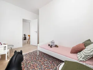 Prodej bytu 3+kk, Praha - Záběhlice, Trenčínská, 55 m2