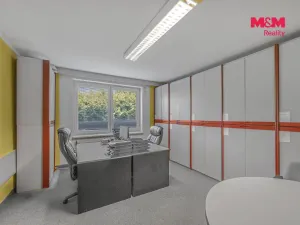 Prodej kanceláře, Pardubice - Zelené Předměstí, Mikulovická, 330 m2