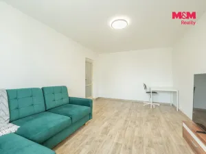 Prodej bytu 2+1, Kladno - Kročehlavy, Obránců míru, 53 m2