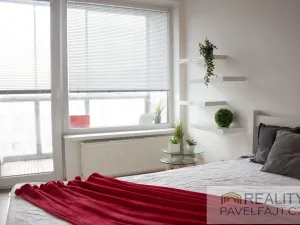 Pronájem bytu 2+kk, Praha - Michle, V dolině, 50 m2