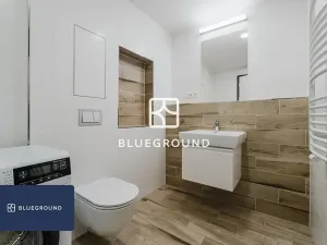 Pronájem bytu 2+kk, Praha - Holešovice, U Pergamenky, 63 m2