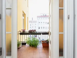 Pronájem bytu 3+kk, Praha - Smíchov, Štefánikova, 91 m2