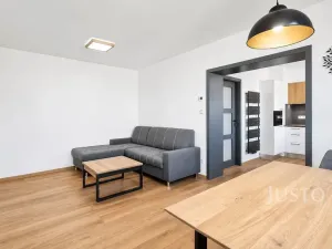 Prodej bytu 2+1, Záblatí, 52 m2