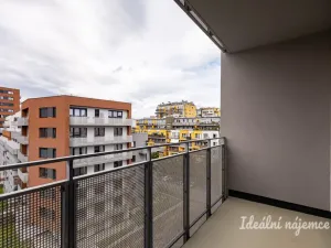 Pronájem bytu 1+kk, Praha - Vysočany, Poděbradská, 32 m2