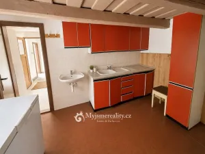 Prodej rodinného domu, Kyjovice, 230 m2