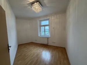 Pronájem kanceláře, Praha - Vysočany, Jandova, 69 m2