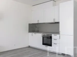 Pronájem bytu 1+kk, Praha - Záběhlice, Klapálkova, 31 m2