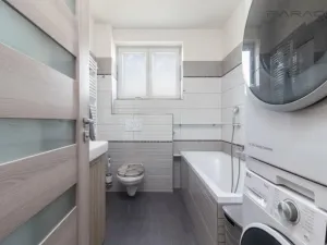 Prodej bytu 3+kk, Polerady, 85 m2