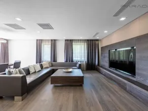 Prodej bytu 5+kk, Praha - Radotín, Zderazská, 260 m2