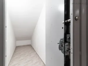 Pronájem rodinného domu, Praha - Březiněves, Skřivánčí, 725 m2