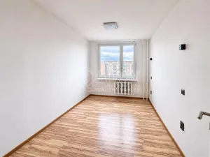 Pronájem bytu 2+kk, Praha - Kobylisy, Frýdlantská, 43 m2