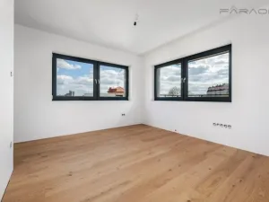 Prodej bytu 3+kk, Praha - Žižkov, Spojovací, 87 m2