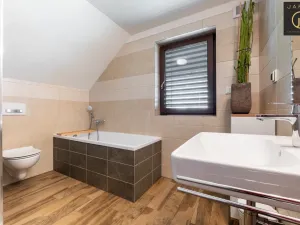 Prodej rodinného domu, Pečky, Pečecká, 102 m2