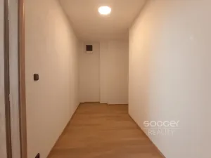 Pronájem bytu 2+kk, Praha - Žižkov, Jeseniova, 71 m2