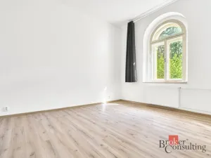 Prodej kanceláře, Nejdek, náměstí Karla IV., 750 m2