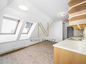 Pronájem bytu 2+kk, Klatovy - Klatovy IV, Komenského, 50 m2