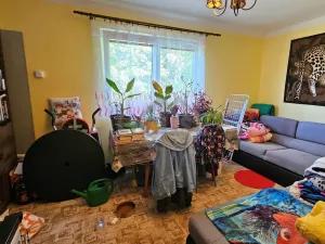 Prodej podílu 2/3 rodinného domu, Obecnice, 154 m2