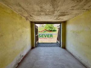 Prodej garáže, Kadaň, 20 m2