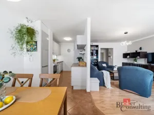 Prodej bytu 3+1, Lázně Bohdaneč, Za Školkou, 73 m2