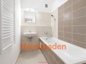 Pronájem bytu 3+1, Ostrava - Poruba, Porubská, 74 m2